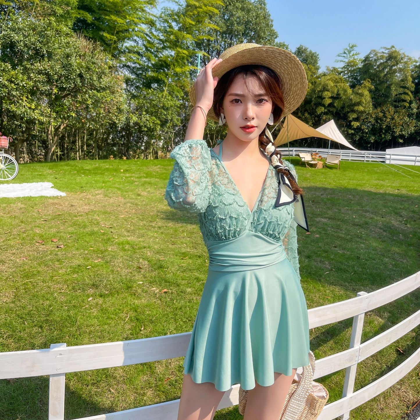 ワンピース 水着 レースデザイン ロングスリーブ 長袖 フレア 体形カバー
